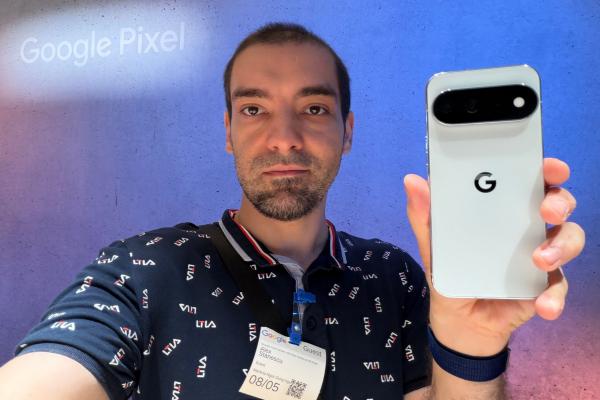 Google Pixel 11 Pro și Pro XL hands-on la Berlin: aceleași camere 120X, două mărimi diferite
