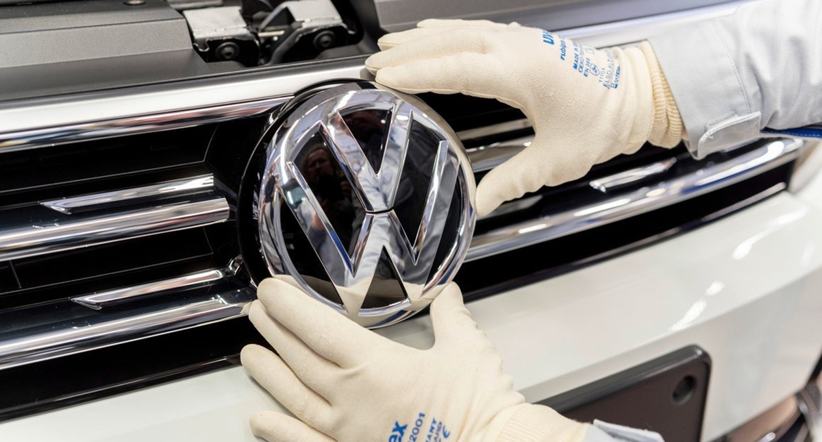 Ai un VW produs după 2014? Iată de ce ești pe lista hoților și riști o pagubă de 2.000 €  