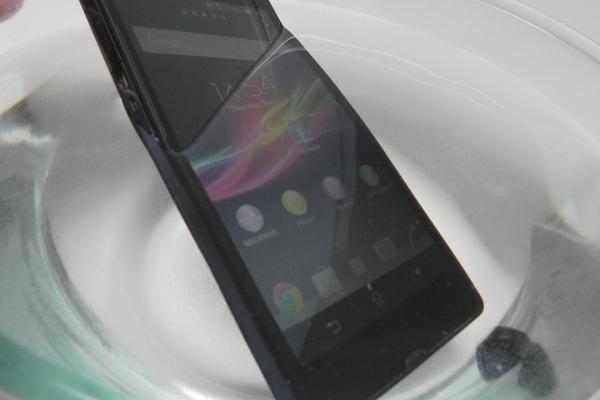 Sony Xperia Z - Galerie foto Mobilissimo.ro
