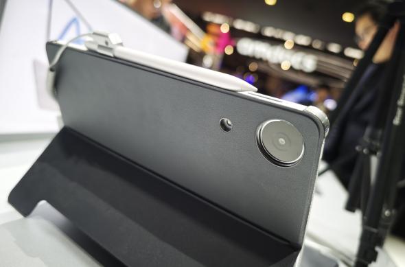 HONOR Pad V9 la MWC 2025: Xiaomi-15_1.jpg