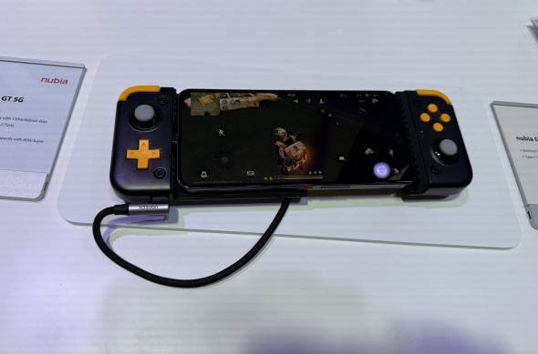 Nubia Neo 3 GT - Fotografii hands-on (MWC 2025): Photo 03.03.2025, 17 46 55.jpg