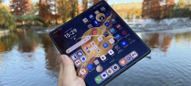 Honor Magic V4 va fi mai subțire și mai puternic! Rival serios pentru OPPO Find N5, conform specificațiilor ajunse pe web