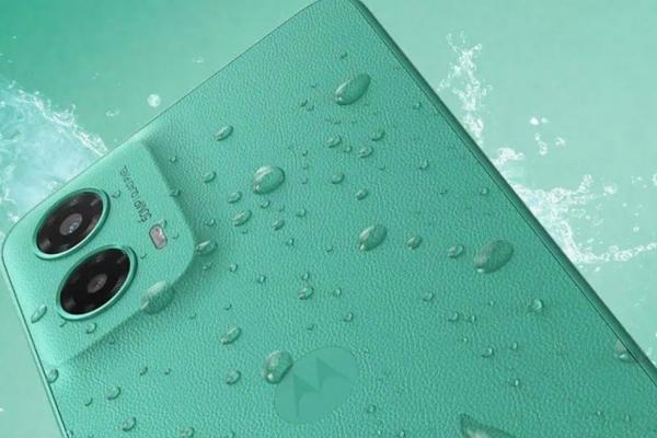 Motorola Moto G45 ar putea fi un telefon atractiv de mai puţin de 1000 de lei; Scăpare completă (specificaţii, poze)