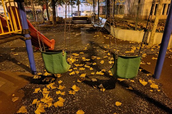 Nothing Phone (1) - Mostre Foto (seara)