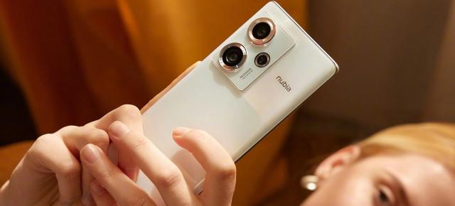 Nubia Z50 a debutat oficial! Camera-phone-ul vine cu un senzor foto Sony custom, construcție de top și procesor Snapdragon 8 Gen 2