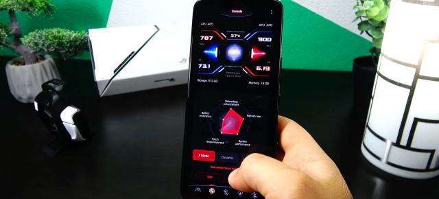 ASUS ROG Phone 6 Pro: OS, UI, aplicaţii gravitând în jurul unui hub de gaming bine organizat