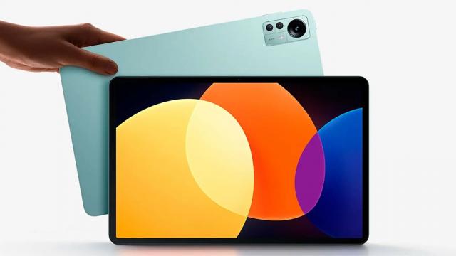 <b>Xiaomi Pad 6 și Pad 6 Pro apar în codul sursă MIUI; Ce știm despre noua serie de tablete?</b>Anul trecut Xiaomi revenea pe nișa tabletelor, lansând seria Xiaomi Pad 5. Varianta de bază a ajuns și în România, primind chiar o recenzie din partea noastră. Ei bine, se pare că producătorul pregătește acum un lineup succesor pentru aceste modele