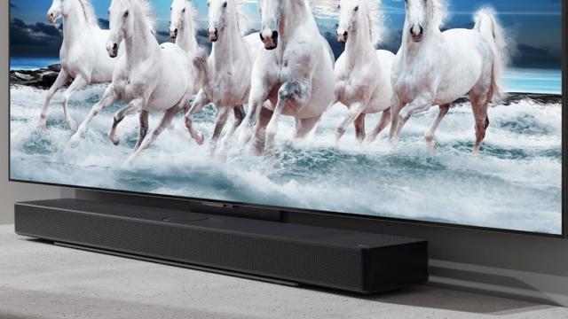 <b>CES 2023: LG lansează soundbar-urile wireless SC9 și SE6, cu suport Dolby Atmos și funcție WOW Orchestra</b>În luna ianuarie va avea loc târgul de tehnologie din Las Vegas, CES 2023. Cu toate acestea, mai mulți producători, printre care și LG, au anunțăt deja o parte dintre produsele care vor fi expuse în cadrul acestui eveniment la începutul anului viitor