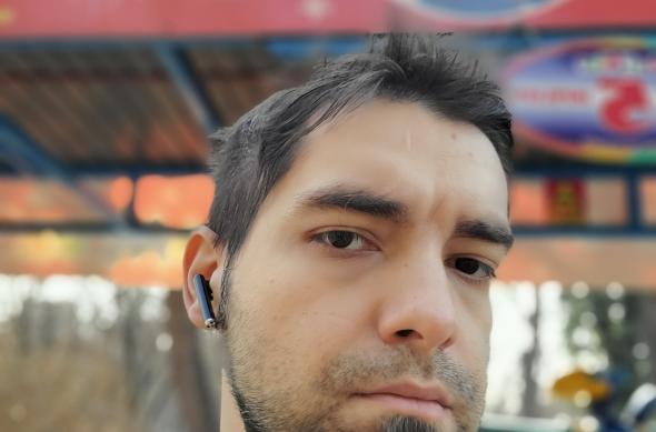Fotografii de tip selfie făcute cu Samsung Galaxy Z Flip: 20200218_145710.jpg