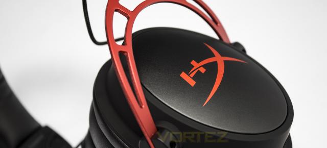 REDUCERI REALE Altex: azi avem mașină de tocat carne și căști de gaming, ambele sub 300 lei fiecare