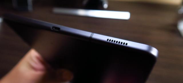 Samsung Galaxy Tab S6 Lite: Acustică duală stereo, e ce trebuie