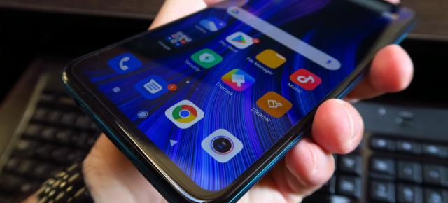 Xiaomi Redmi Note 9 Pro: Design care gâdilă sensibilitatea estetică a oricărui cumpărător
