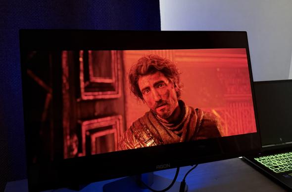 AOC Agon Pro AG276QZD2 - Display QD-OLED: Photo 08.12.2025, 10 56 53.jpg