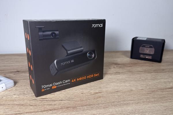 70mai M800 4K + kit 4G - Unboxing