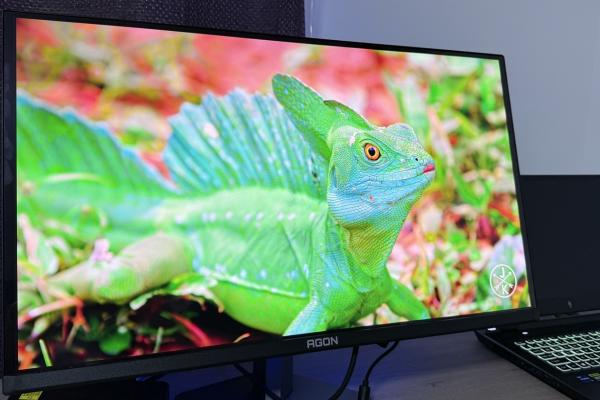 Prezentare AOC Agon Pro AG276QZD2: Monitorul QD-OLED care mi-a arătat că poți avea performanță de top fără să îți golești portofelul