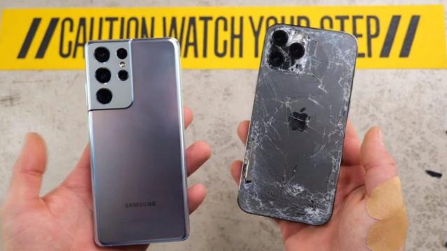 <b>Plasticul lui S21 rezistă mai bine decât Gorilla Glass Victus pe S21 Ultra! Iată un drop test + unul cu iPhone 12 Pro Max (Video)</b>Ce urmează după disecţii şi teste de zgârieturi pentru seria Galaxy S21? Se pare că a venit momentul pentru un drop test... sau mai multe, inclusiv unele comparative cu generaţia iPhone 12. Poate cel mai interesant 