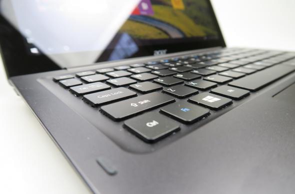 Acer Aspire Switch 12 S - Galerie foto Mobilissimo.ro: Acer-Aspire-Switch-12-S_024.JPG