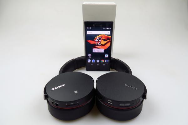 Căști Bluetooth on-ear Sony MDR-XB950BT