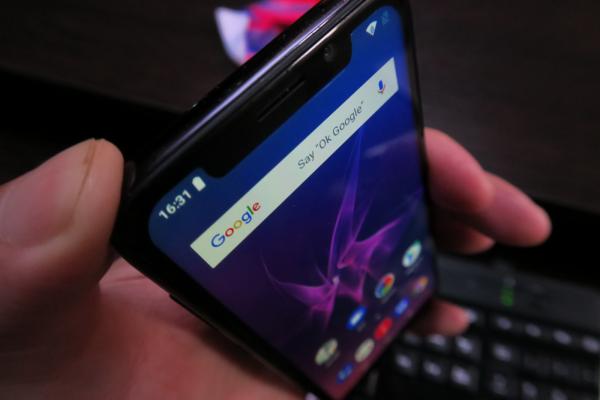 Allview Soul X5 Mini: Conectivitate dual SIM, LTE, viteze rezonabile