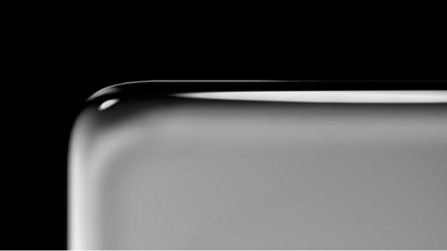 <b>Cel mai rotunjit telefon din lume? Acest telefon Vivo "Waterdrop" ar putea stabili recorduri</b>Pe vremea când ideea de ecran curbat pe un smartphone abia începea să prindă apăruseră câteva concepte de telefoane pe care ne plăcea să le poreclim "piatră de râu". Erau rotunjite pe toate părţile şi inspirate de un brevet Apple mai vechi