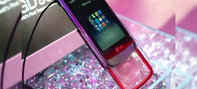 LG GD900 Crystal, telefonul cu tastatura transparenta, disponibil in Romania!