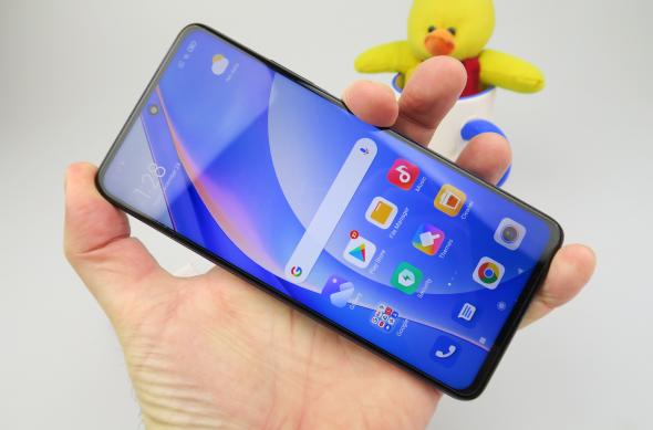 Xiaomi Mi 10T Lite - Galerie foto Mobilissimo.ro: Xiaomi-Mi-10T-Lite_091.JPG