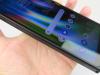 Motorola Defy 2021: Display de interior pe un telefon de exterior