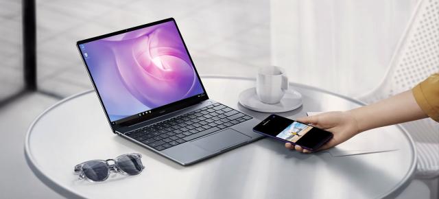 Laptopul Huawei MateBook 13 (2021) cu CPU AMD Ryzen 7 încă poate fi comandat la ofertă; Disponibil acum în 6 rate fără dobândă și transport gratuit!