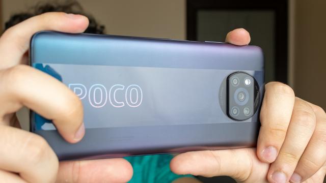 <b>Turul Magazinelor #951: POCO F3 și POCO X3 Pro la minime istorice, ultrabook Acer cu discount de 100 lei</b>Daca e vineri, e momentul să faceți bagajele pentru un weekend la mare sau munte, eventual să cumpărați cărbuni și momeala pentru un grătar la pescuit. Cata vreme așteptați să vina comanda de astfel de produse puteți să vă schimbați și telefonul mobil