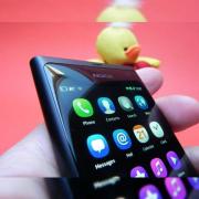 Nokia N9 review - design superb, OS original și un potențial foarte mare (Video)