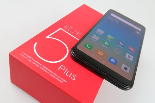 Xiaomi Redmi 5 Plus (3 GB RAM) costă mai puțin la PC Garage decât achiziționat din China; Iată detalii!