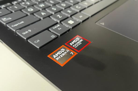ASUS ZenBook 14 UM3406K - Unboxing: ASUS-ZenBook-14-Unboxing_014.jpg
