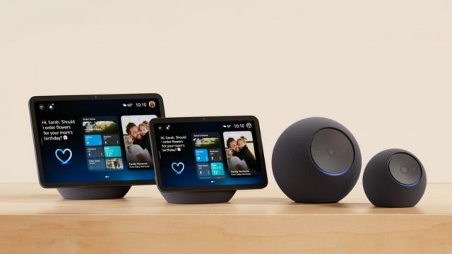 <b>Amazon lansează Echo Dot Max și noile Echo Studio și Echo Show; Boxe smart cu AI mai rapid și sunet îmbunătățit</b>Amazon a prezentat oficial patru noi dispozitive din gama Echo, toate optimizate pentru a funcționa cu Alexa+, noul asistent smart al companiei. Este vorba despre Echo Dot Max, Echo Studio și două modele Echo Show cu ecrane de 8 și 11 inci