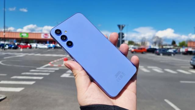 <b>One UI 8 ajunge în mai multe țări; Galaxy S23, A34 și A54 primesc actualizarea la Android 16</b>Samsung extinde distribuirea actualizării stabile One UI 8, bazată pe Android 16, pentru seria Galaxy S23. După o lansare inițială limitată în Coreea de Sud, update-ul este acum disponibil și în țări precum Australia, Egipt, Franța, Germania, Iran