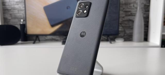 Motorola Edge 40 Pro: Hardware de top, demn de un flagship din 2023, cu încărcare record pe hârtie