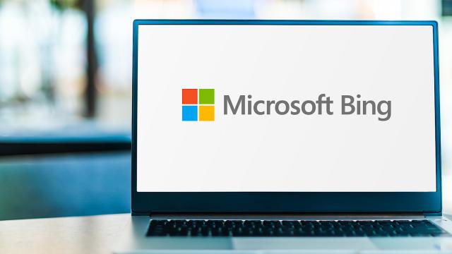 <b>Un cercetător în securitate a hackuit Microsoft Bing şi a schimbat rezultatele căutărilor</b>Din ciclul "nu credeam că se poate aşa ceva", un cercetător în domeniul securităţii a "spart" motorul de căutare Microsoft Bing şi a schimbat rezultatele căutărilor după pofta inimii. Breşa s-a produs din cauza unui defect de configurare la nivel 