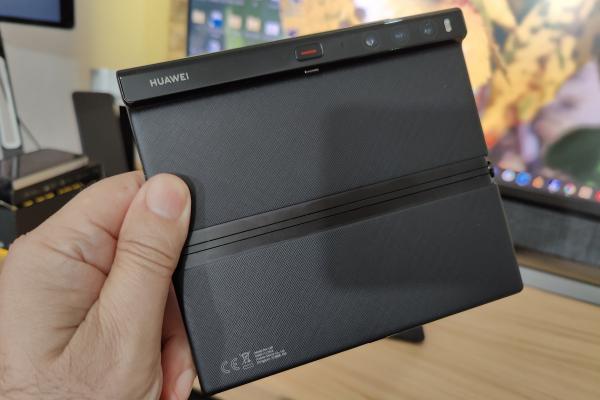 Huawei Mate Xs 2: Benchmark-uri faultate de un CPU din 2020 şi răcire modestă pe o talie subţire