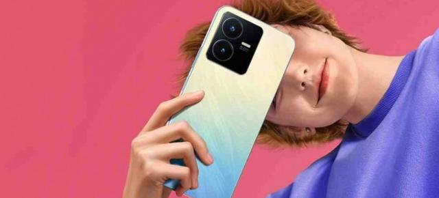 vivo Y22s debutează oficial! Smartphone cu CPU Snapdragon 680, baterie generoasă și cameră foto de 50 MP