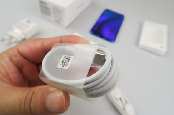 Huawei P30 Lite - Unboxing: Huawei-P30-Lite_013.JPG