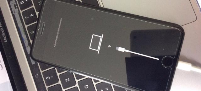 iPhone XI ar putea renunţa la conectorul Lightning în favoarea unui port USB Type-C; Apar indicii in codul iOS 13