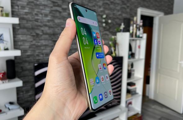 Infinix Note 40 Pro 4G - Fotografii: Infinix-Note-40-Pro-4G-Fotografii_004.jpg
