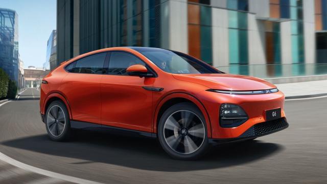 <b>Noi mașini electrice ajung în România! Xpeng își extinde rețeaua și țintește creșteri importante în Europa</b>Producătorul chinez de automobile electrice Xpeng Motors își extinde prezența în Europa și se pregătește să intre oficial pe piața din România. Lansarea vânzărilor este estimată pentru începutul verii 2026, marcând un nou pas în strategia globală