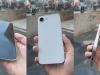 iPhone 16E (SE 4) apare într-un clip video hands-on; Ce știm despre noul smartphone Apple accesibil?