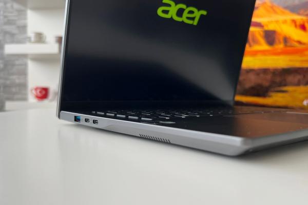 Acer Swift Go 14 AI - Design