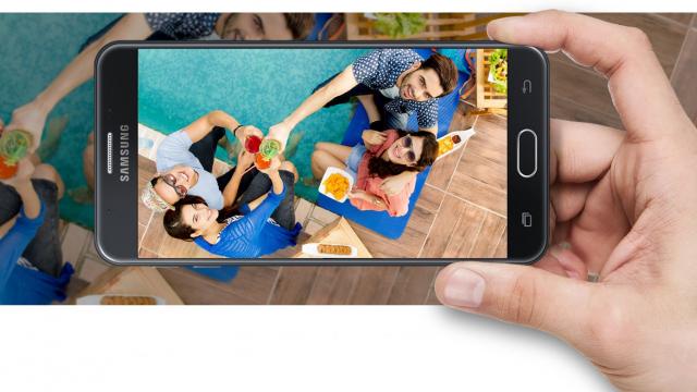 <b>Samsung Galaxy On NXT este acum oficial; vine cu dotări mid-range și costă 275 dolari</b>Pe piața din India tocmai ce a debutat astăzi smartphone-ul Samsung Galaxy On NXT - terminal metalic ce va fi vândut la un preț de 275 dolari. Pentru această sumă vom primi un handset dotat cu display Full HD de 5.5 inch, procesor octa-core, 3 GB RAM