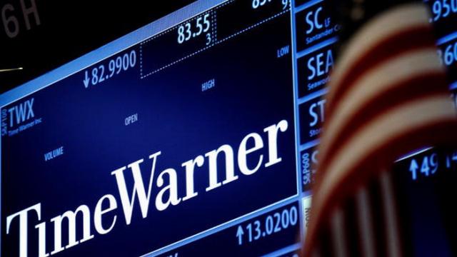 <b>AT&T ar urma să cumpere grupul Time Warner pentru mai bine de 80 de miliarde de dolari; Achiziţia acoperă şi HBO, CNN, dar și franciza Batman</b>Dacă Verizon cumpăra Yahoo şi nu prea, operatorul american AT&T are planuri mult mai mari, urmând să cumpere uriaşul grup Time Warner. Tranzacţia ar valora peste 80 de miliarde de dolari, unii spun chiar 85 de miliarde. Dacă se concretizează atunci vor..