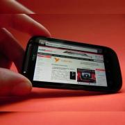 Review HTC Desire S - Succesor de cinste al primului Desire, Desire S e un pachet de mușchi În carcasă de metal!