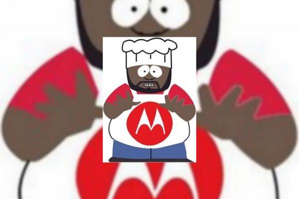 Motorola atacă agresiv customizatorii de ROM-uri Android, Își cere scuze... ar putea colabora cu aceștia?