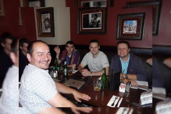 iMeetup București 2011 - Între iGadgeturi, prima tabletă BlackBerry și voie bună (Video)
