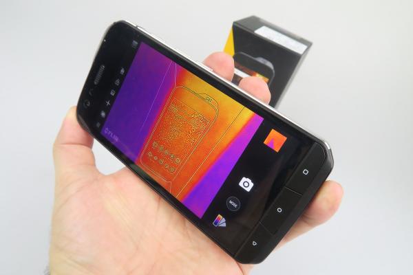 CAT S61: OS, UI, aplicaţii cu Oreo stock şi multă productivitate
